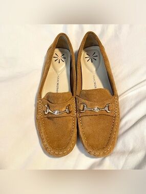 Isaac Mizrahi ANNIE Tan Suede Driving Moccasins/Loafers- Horsebit-Wmn Sz 7 W(?)